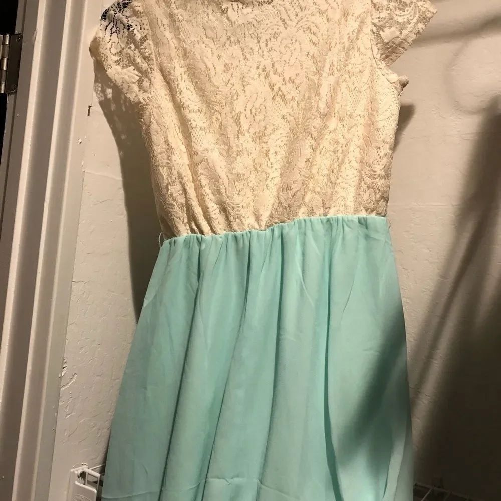Charlotte Russe White and Blue Dress Size Small - Picture 2 of 5